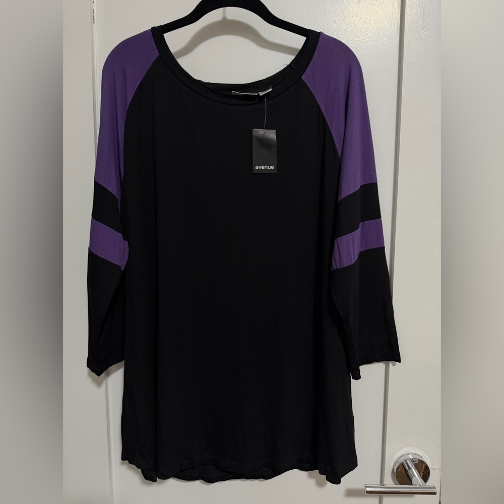 Avenue NWT Black and Purple Raglan Baseball Shirt